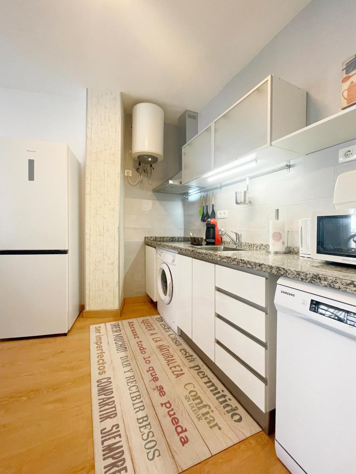 Malagadevacaciones - La Casa De Lola Apartment ภายนอก รูปภาพ