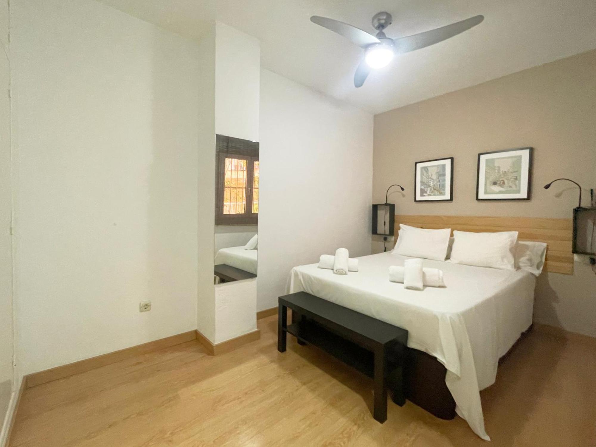 Malagadevacaciones - La Casa De Lola Apartment ภายนอก รูปภาพ